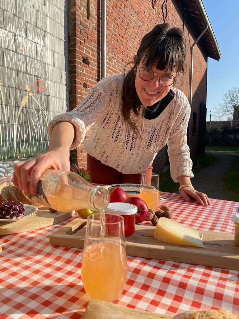 Détente et amusement dans une ferme authentique header image