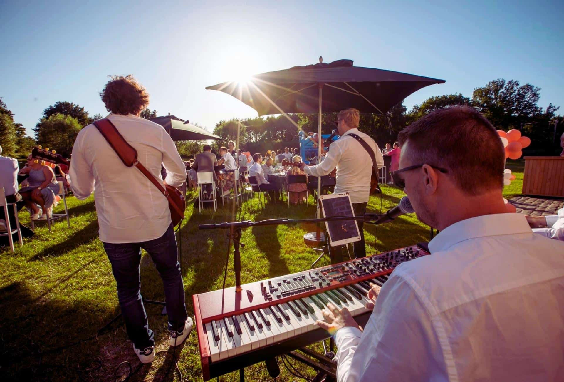 https://funkey.be/wp-content/uploads/2019/06/Funkey-Fest-3.jpg
