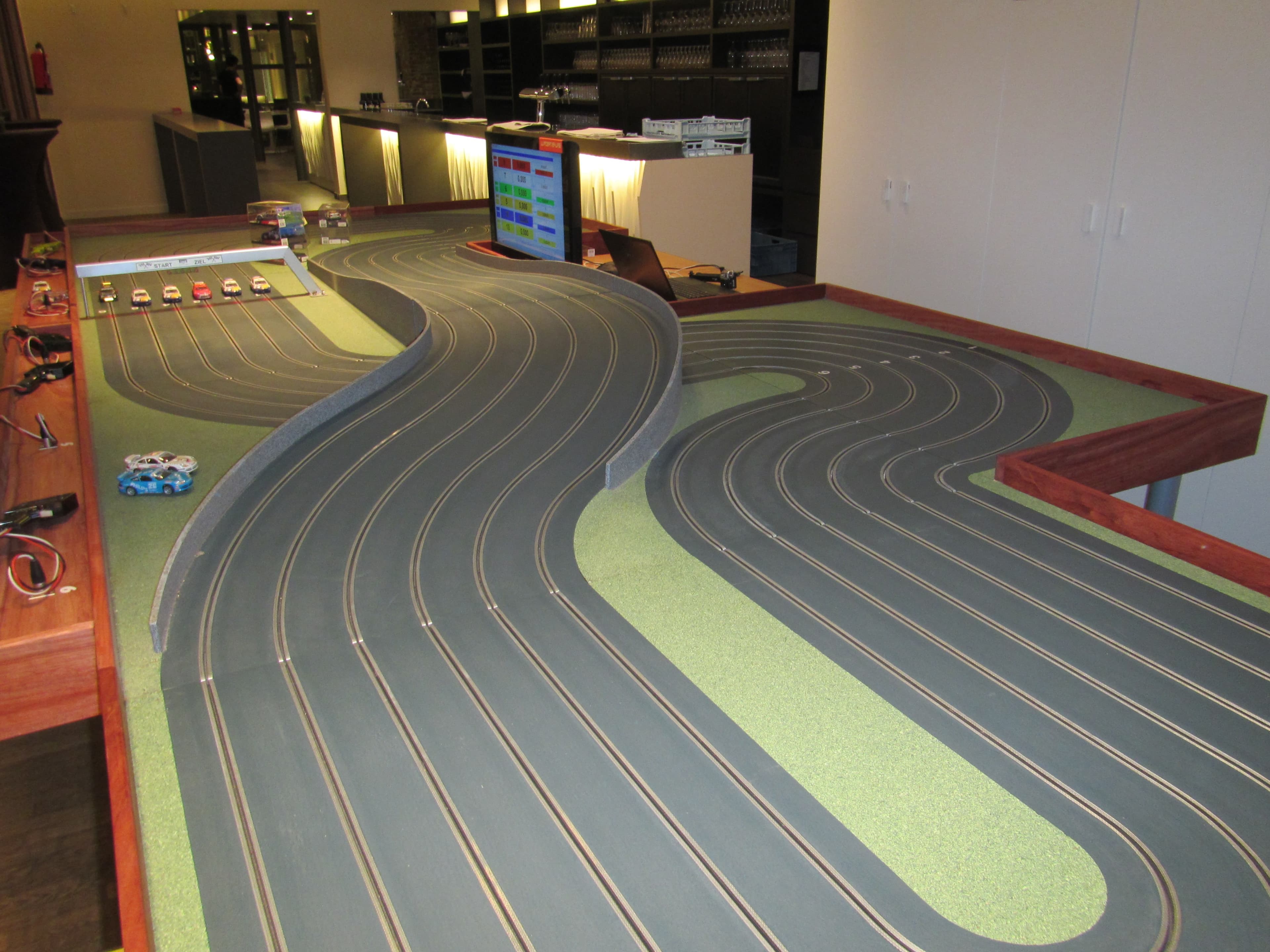 Slotcarracing header image