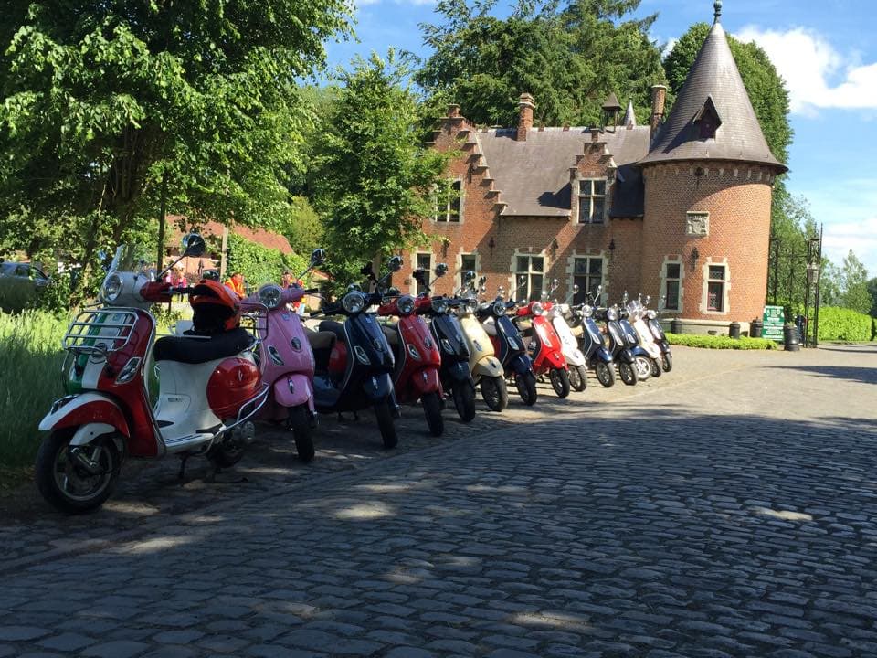 Vespa - lunch - boottocht header image