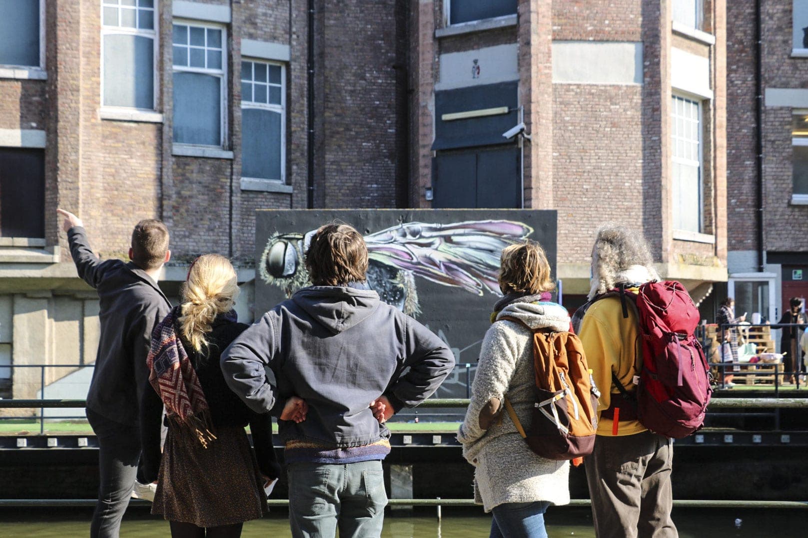 Graffiti tour 'Illegal' header image