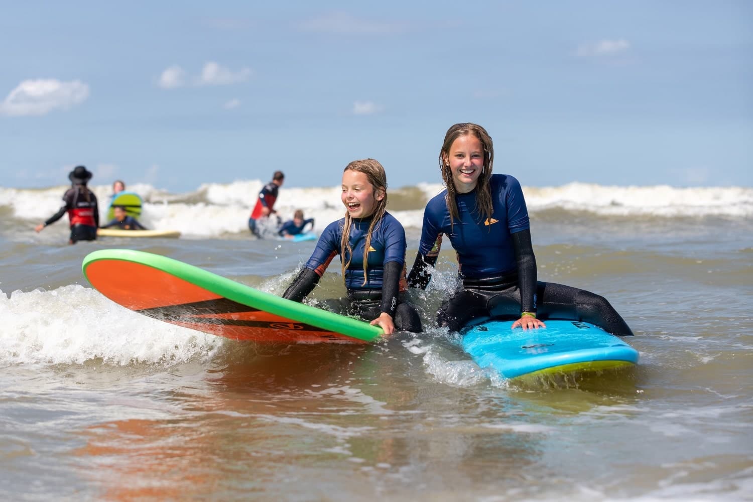 Wave surfing header image