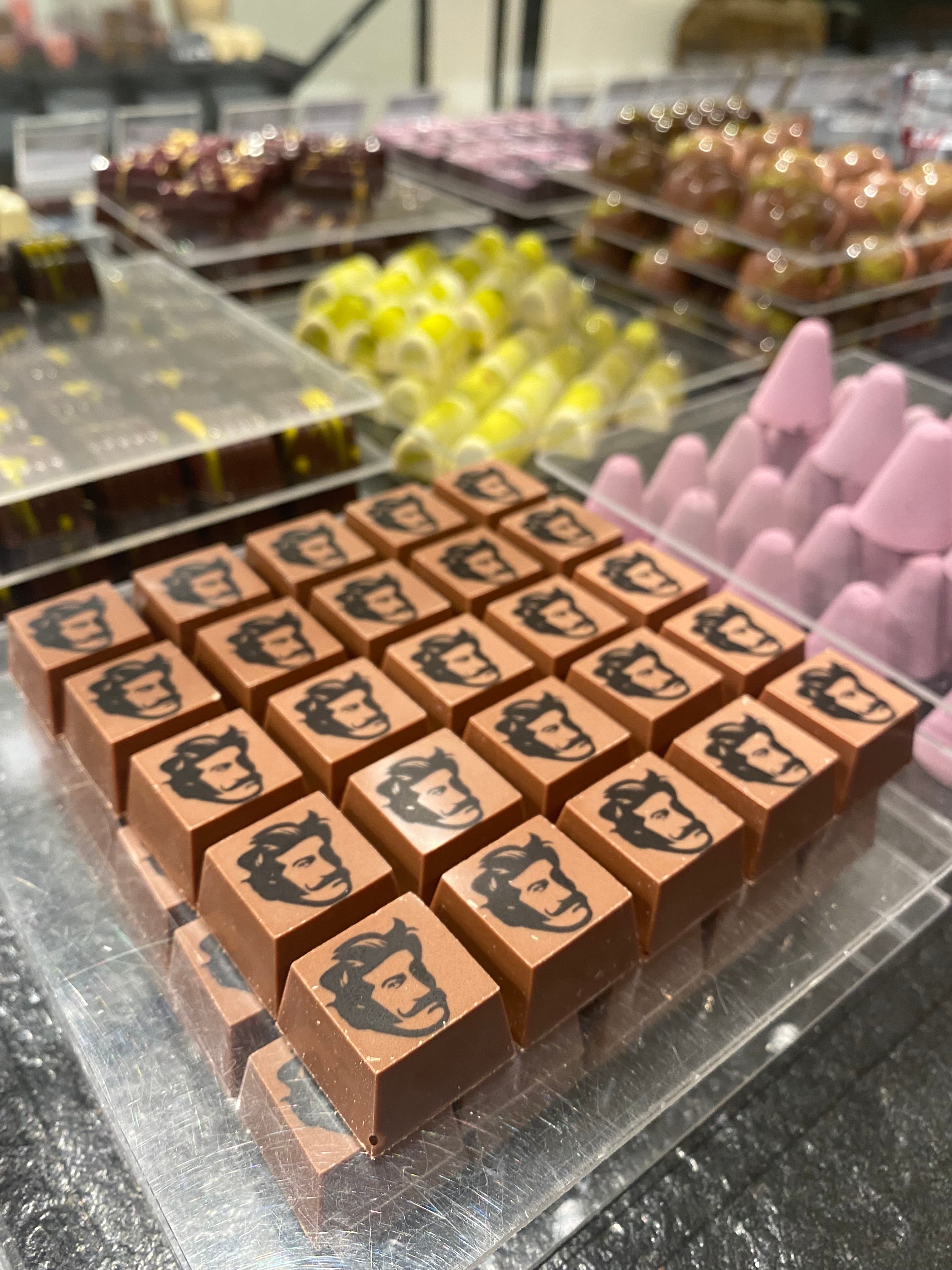 https://funkey.be/wp-content/uploads/2023/10/Charlie-Praline-foto-2.jpg