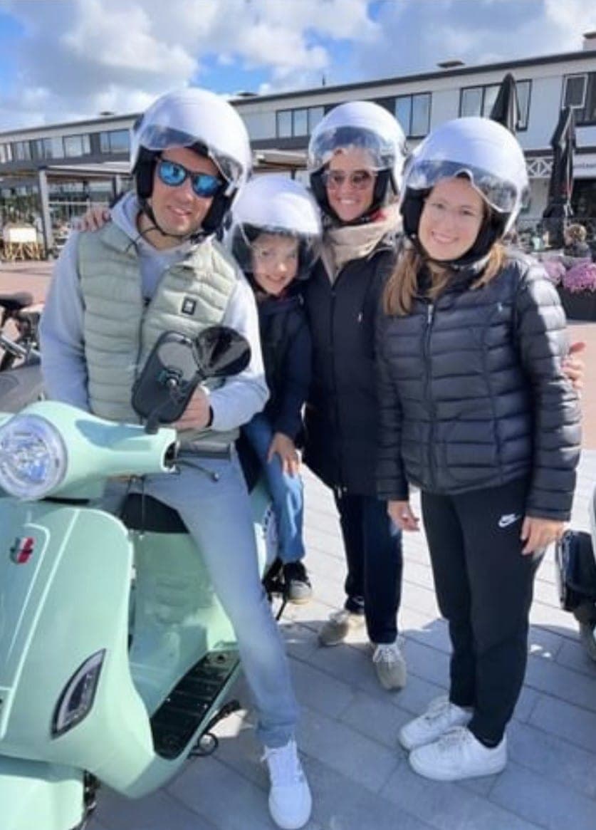 https://funkey.be/wp-content/uploads/2023/11/vespa-road-1.jpg