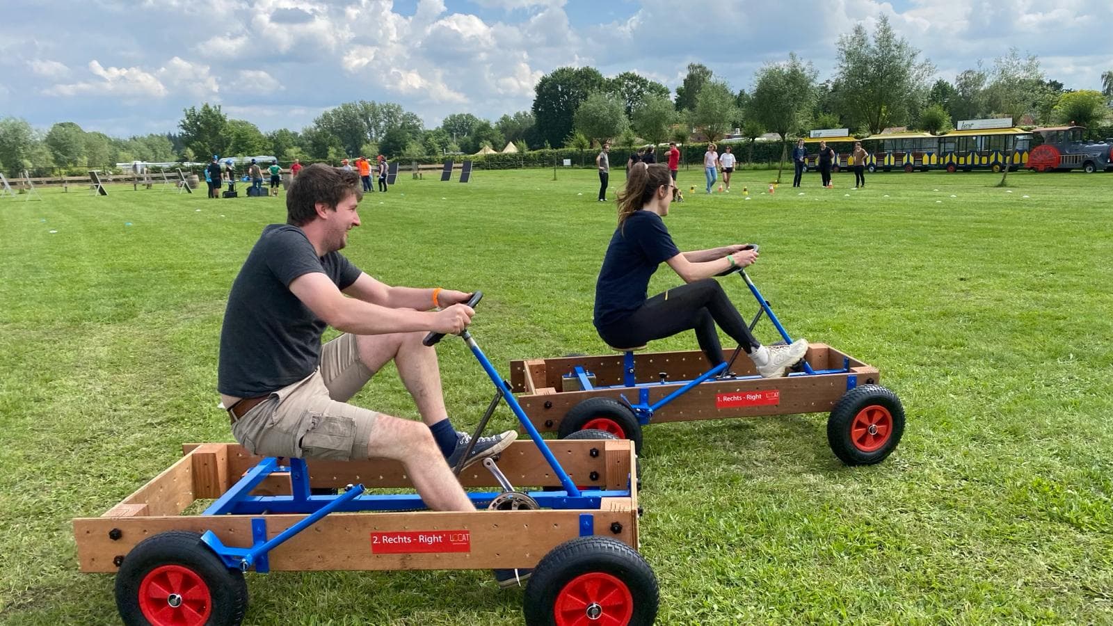 https://funkey.be/wp-content/uploads/2024/07/Gocar-bouwen-Teambuilding-Locatevents-1.jpg