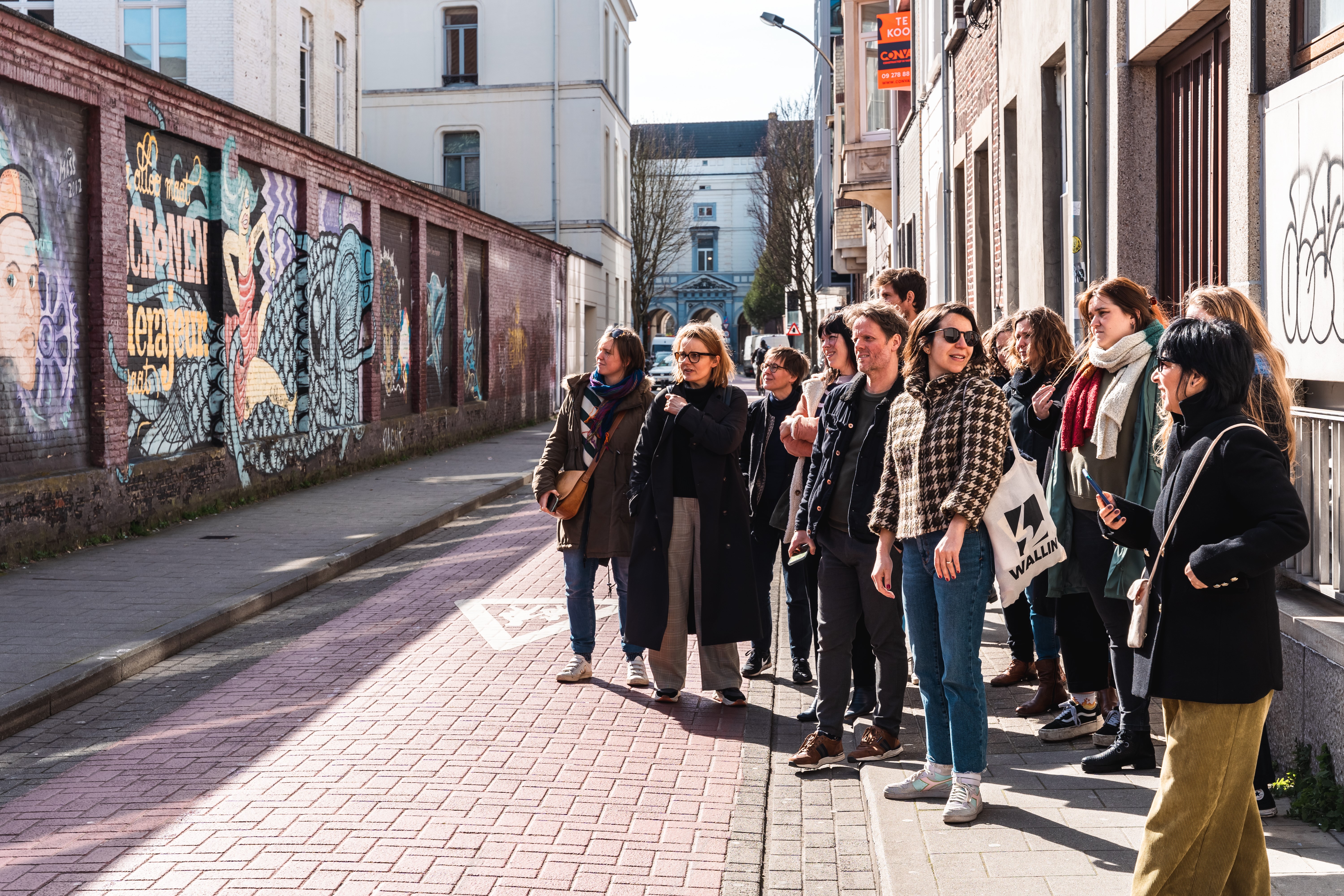 Street art tour & graffiti workshop combo - Header