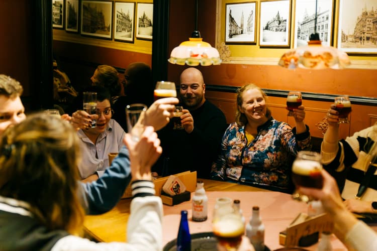 Visite de dégustation avec des spécialités gantoises - Header