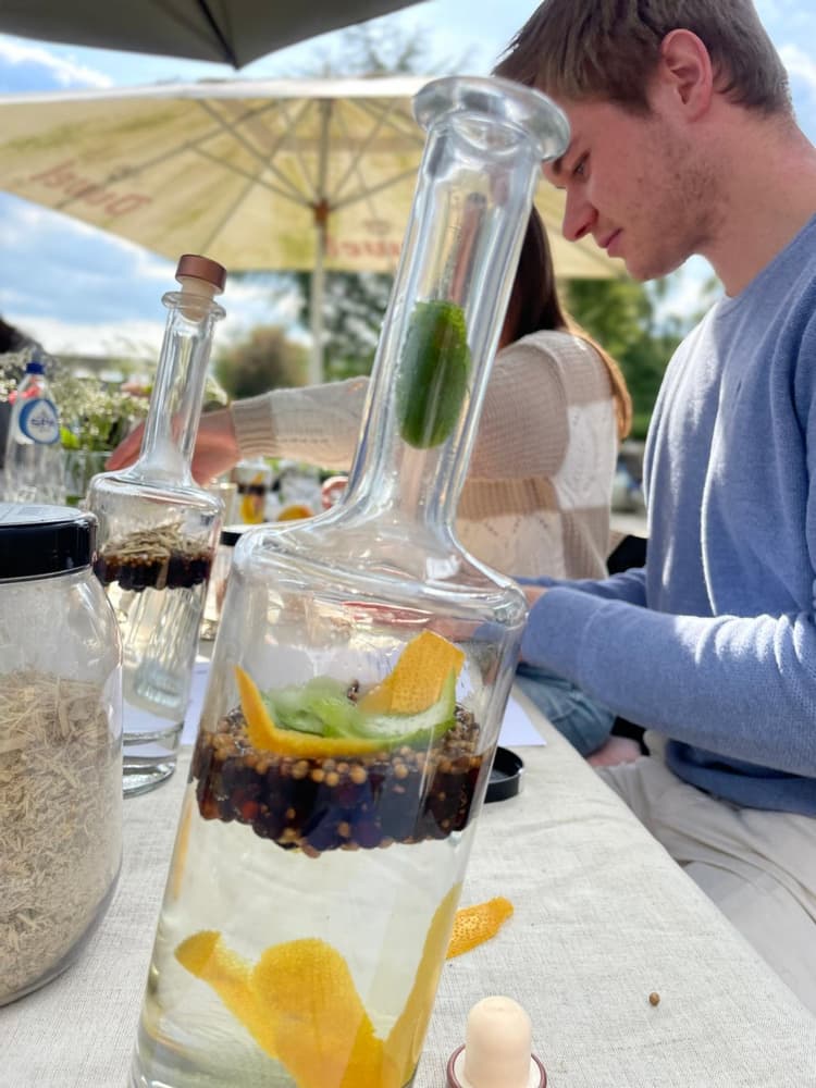 Make your own gin - Header