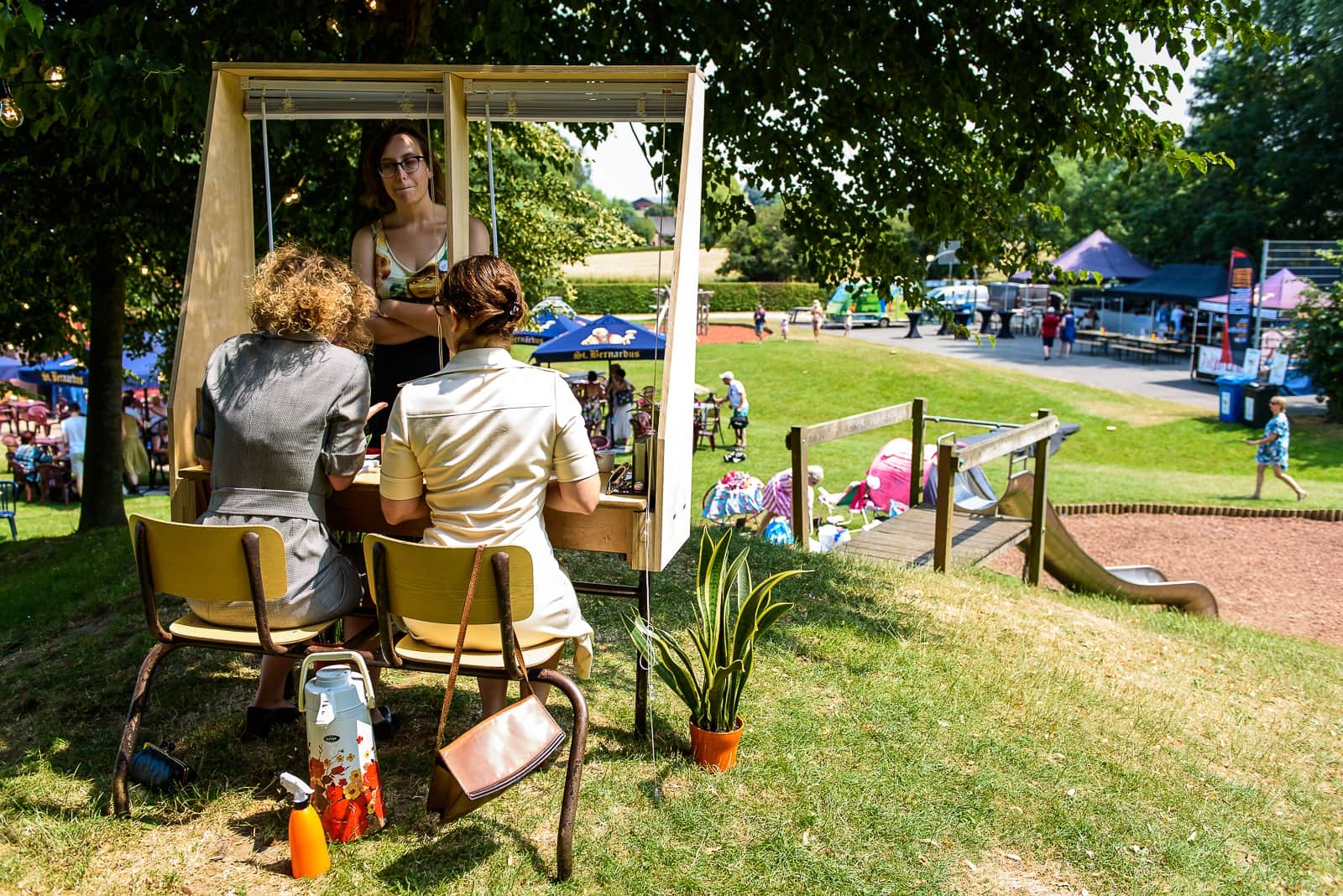 Le complimentariat header image