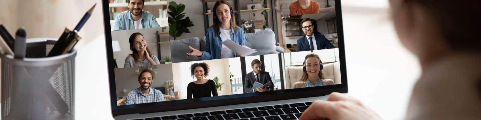 Online team building header background image