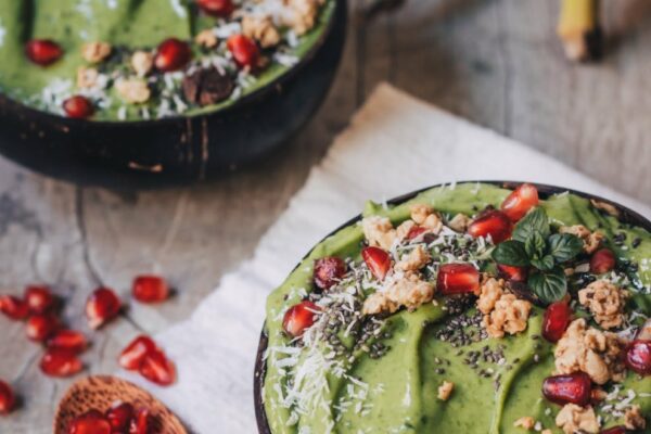 Smooth spring smoothiebowl